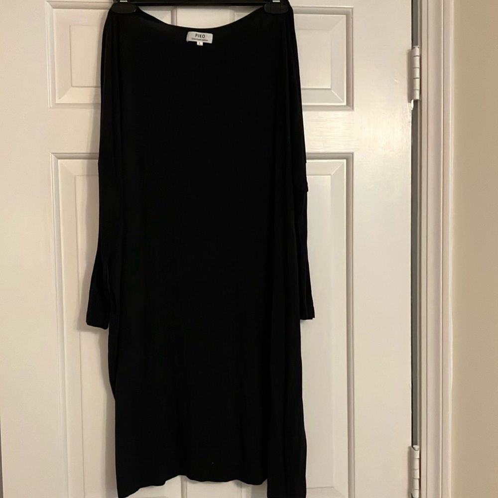Black t-shirt style dress 95% bamboo 5% spandex
